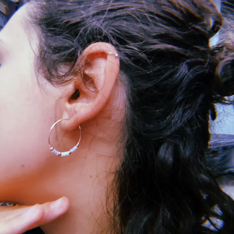 21115-ARITOS-FANTASY-05 Aritos fantasy con cuentas de colores